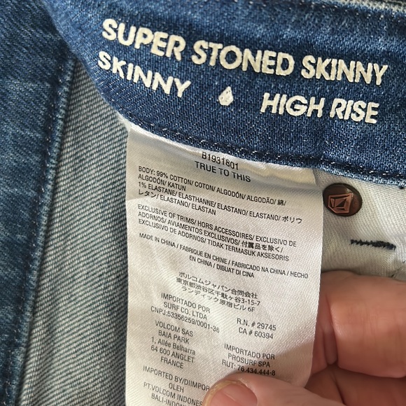 Volcom Dark Wash super stoned skinny Jeans high rise - Picture 3 of 3